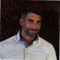 Darin Brady's Instagram, Twitter & Facebook