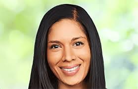 Serena Hunt's Instagram, Twitter & Facebook