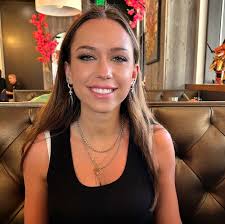 Sydnie Fearrin and Vance Roudebush's Wedding Website