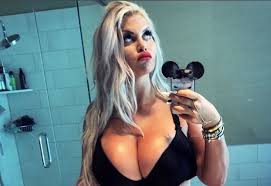 People interested in instagram sophia vegas also searched for. Sophia Vegas Zeigt Ihren Flachen Schwangerschaftsbauch Im 5 Monat