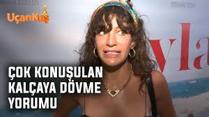 Ünlü oyuncu nilperi şahinkaya, erkek arkadaşı emre yusufi ile cihangir'de kameralara takıldı. Berrak Tuzunatac Tan Cok Konusulan Kalcaya Dovme Yorumu Ucankus Tv Magazin Youtube