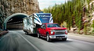 The #60642 hitch is designed to fit select years of the chevy silverado and gmc sierra 2500hd and 3500hd. Gooseneck Towing With The Chevy Silverado 2500hd