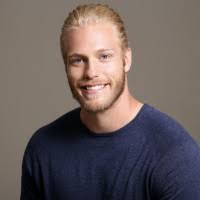 30+ perfiles de «Gonzalo Pons»