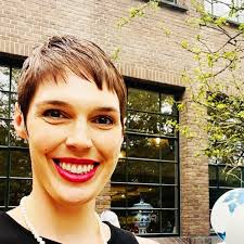 Krista Luke's Instagram, Twitter & Facebook