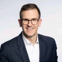 Jasmin Lorenz's Instagram, Twitter & Facebook