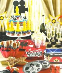Shining stars make great decorations. Hollywood And Old Hollywood Theme Party Supplies And Decorations Australia Delivery