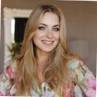 Elena Odonnell's Instagram, Twitter & Facebook