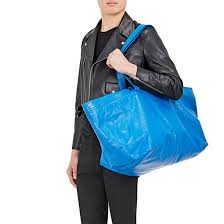 Ikea S Frakta Has Broken Through Into Design Consciousness Blue Tote Bag Blue Tote Bags