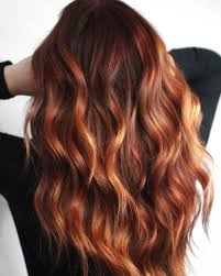 Visualizza altre idee su capelli, capelli rosso rame, capelli ramati. Capelli Rosso Scuro 20 Foto Idee Per Trovare Il Look Perfetto