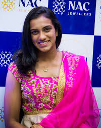 Pv sindhu has received support from taapsee pannu and neha dhupia after she lost the badminton women's singles semifinal to tai tzu ying at the ongoing olympics in tokyo. Datei Nac Jewellers Honors Olympic Silver Medalist Pv Sindhu Jpg Wikipedia