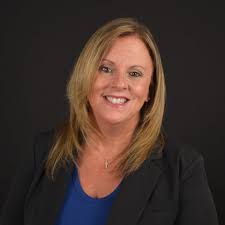 Michelle Tracy's Instagram, Twitter & Facebook