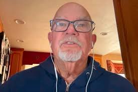 听从李大师教导能让你生活改善100倍】“能够接受这篇文章的思想是了不起的事情，此文能改善你在这个地球上的生活100倍。”英文大纪元读者William  Osgood在谈到他阅读法轮功创始人李洪志大师的《#为什么会有人类》一文后的体会时表示。他说，接受此文思想的人不仅能改善他们 ...