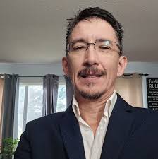 Why do many tile installers prefer GoBoard over Hardie Board and Durock?