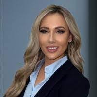 Jessica Maxon's Instagram, Twitter & Facebook