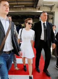 I have to say this pic shows lots of these. Emma Watson Photo 2021 Of 4745 Pics Wallpaper Photo 605644 Theplace2
