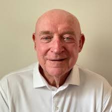 To everything there is a season! This weekend I said 'adios' to 14 full  suits and 16 more pairs of pants (transparency: all the above with pleats  and cuffs, so I was '