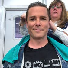 The MURDOCH MYSTERIES cast & crew are back in action for Season 13! 🎬  What's your favorite Murdoch season?