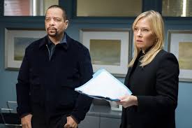 The svu squad tries to keep detective rollins' sister safe from her abusive boyfriend when she turns up beaten and pregnant; Law Order Special Victims Unit Pathological Tv Episode 2018 Imdb