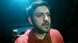 Watch Online Gujarati Episode Desai Diamonds E06 : Alvida