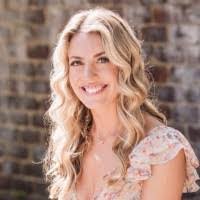 Kayla Masterson's Instagram, Twitter & Facebook