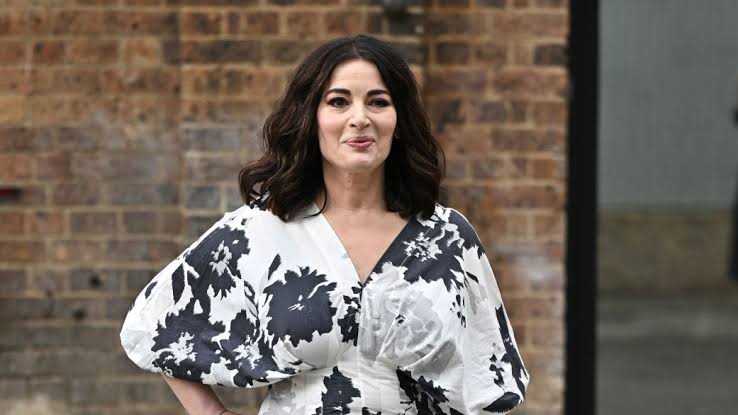 Nigella Lawson to replace Prue Leith on 'The Great British Baking Show' |  CNN