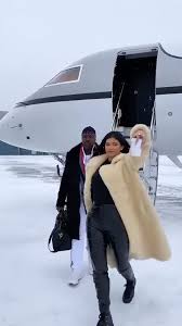 20 pictures of the world's most luxurious private jets rich people get all of the coolest stuff, don't they? Kylie Jenner Defiantly Shows Off 10 Seater Private Jet And It S Mind Blowing Irish Mirror Online