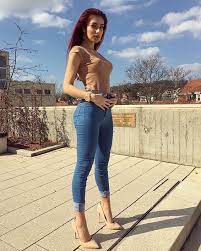 Fabiola giunco's height 7 feet 5 inches & weight 148 lbs (67.1 kg). Instagram Photo By Fabiola Giunco Official Mar 27 2016 At 7 01pm Utc Modestil Madchenmode Stil