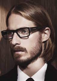 Ryan Burns Is At Peace For Ermenegildo Zegna Fall Winter 2012 Campaign Mens Hairstyles Haircuts For Men Mens Medium Length Hairstyles