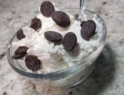 The ketogenic diet — better known as keto — is having a bit of a moment right now. Keto Fluff Delicious Keto Dessert In 2 Minutes Quirkshire