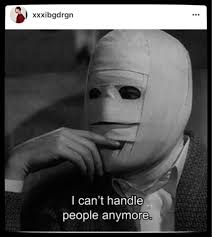 The recent dating news circulating around was about gd and nana komatsu with whom he got to know after posing together for a magazine pictorial. G Dragon Girlfriend Nana Komatsu Everything Sweet