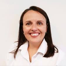 Hello, goodbye, a huge day for the hotel and for my emotions!