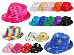 Les soirées disco sont, encore aujourd'hui, l'une des thématiques les plus courantes pour de nombreuses fêtes, mais aussi l'une des. Chapeau De Style Trilby Paillete Paillettes Accessoire Deguisement Fete Soiree A Theme Disco Ambiance Spectacle Homme Femme Jeune Moderne Ceres Webshop