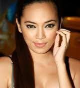 Erika Stevens's Instagram, Twitter & Facebook