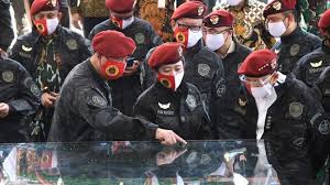 Tidak semua kecabangan memiliki baret. Pasukan Khusus Bin Angkatan Perang Kelima Suara Jabar