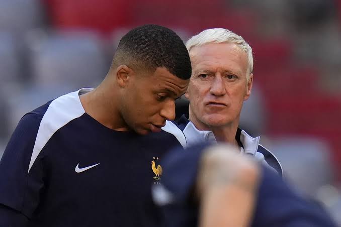 Kylian Mbappé y un extraño descarte de Deschamps para los próximos dos  partidos de Francia | Marcausa