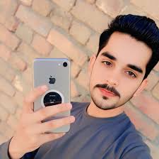 Watching 'Mah-e-Tamam' for the perfect blend of Wahaj Ali and Ramsha Khan's  on-screen magic! Don't miss it! Watch Mon