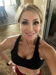 Body weight workout routine