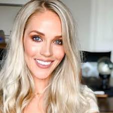 Erin Allan (@erinallanbeauty)