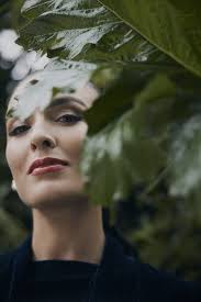 Mariam Saab's Instagram, Twitter & Facebook