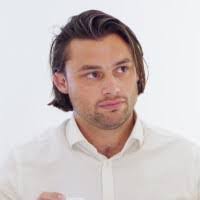 Aaron Alcott's Instagram, Twitter & Facebook