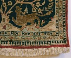Aus reiner seide geknüpft, gelten die ghoms als edelste teppiche im orient. Teppich Ghom Seide Online Kaufen Bei Hess Shops
