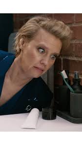 Makin’ the @philipssonicare switch with Ryan Spears, director Mike Diva,  our friends at Fleishman Hillard, and the legendary Kate McKinnon as Susan  Toothbrush 🦷, Editor: @the.ryan.spears , AEs: ...