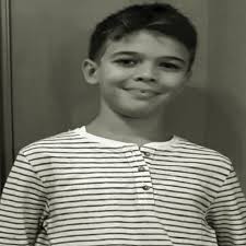 07.05.2021 · cem küçük kimdir? Yetis Zeynep Dizisi Ruzgar Artun Can Salman Hangi Takimli Biyografi Sitesi