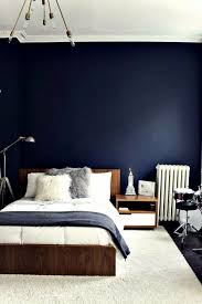 Trendige Farben Fabelhafte Schlafzimmergestaltung In Grau Blau Schlafzimmer Design Schlafzimmer Einrichten Dunkelblaues Schlafzimmer