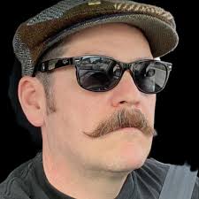 LAFFERTY FIGHTERS JOIN THE ARMY. Left to Right-Jlm, Clever Lightweight; Jim  Sr., the Father, a Former Scottish Champion, and Ae, who Pought Here in  Many Bantam Battles.