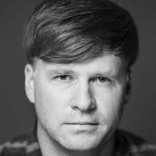 Israel strikes 170 targets in Gaza; Trump unveils 21-point Gaza framework;  Drones disrupt Danish airports; Italy's unions threaten general strike