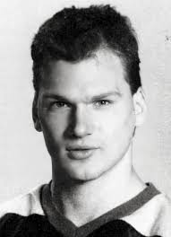 Player photos for the 1998-99 Fort Worth Brahmas at hockeydb.com