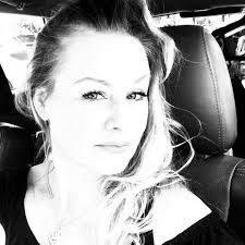 Who can dog sit and care for chickens in West Winfield NY this weekend?