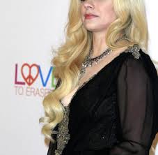 Flames music video out now www.tiktok.com/@avrillavigne. Avril Lavigne Aktuelle News Bilder Nachrichten Zur Sangerin Welt