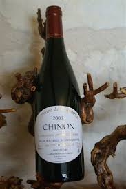 Epingle Par Quentin 2mo Sur Vin A La Carte Presente Le Domaine Du Colombier Aoc Chinon Viticulteur Vins Et Accueil